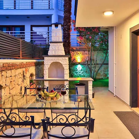 Rainbow Villa Kaş